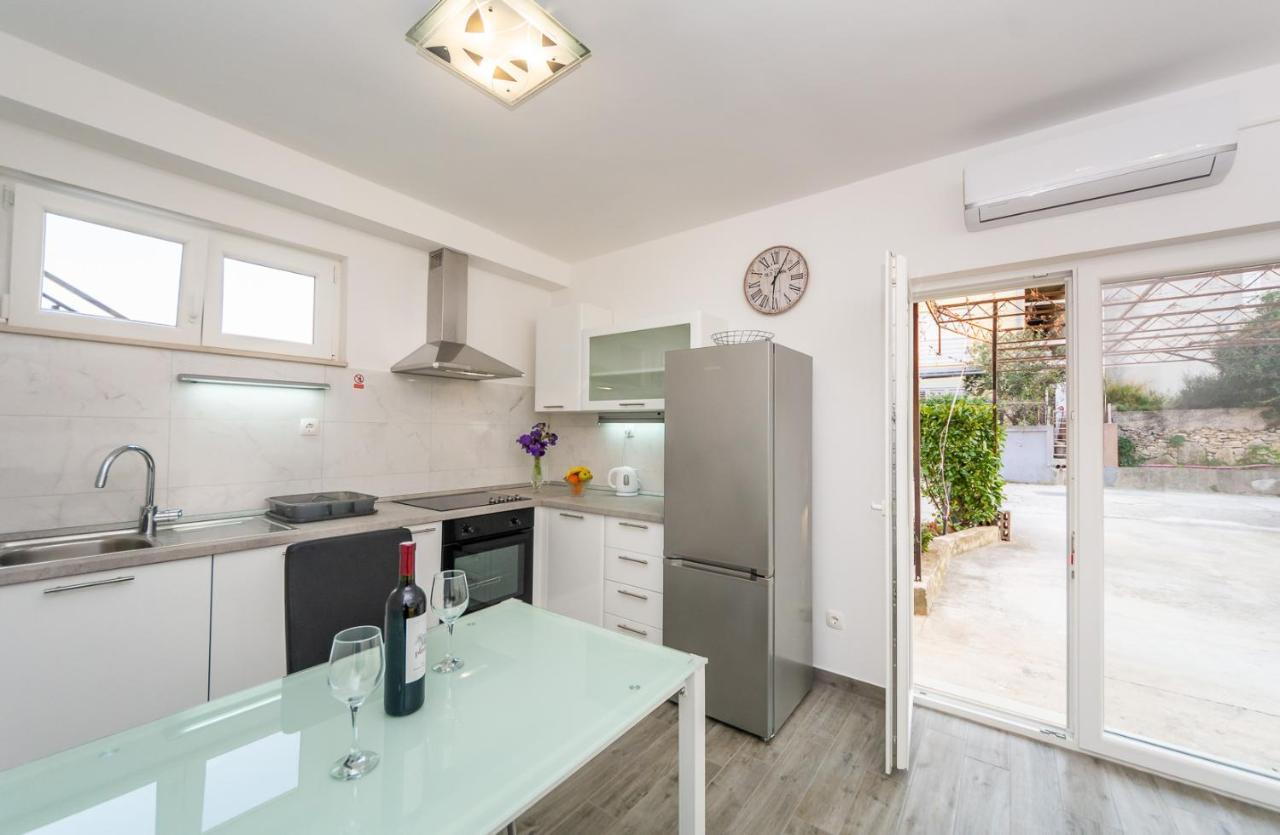 Apartmani Mary Сплит Экстерьер фото